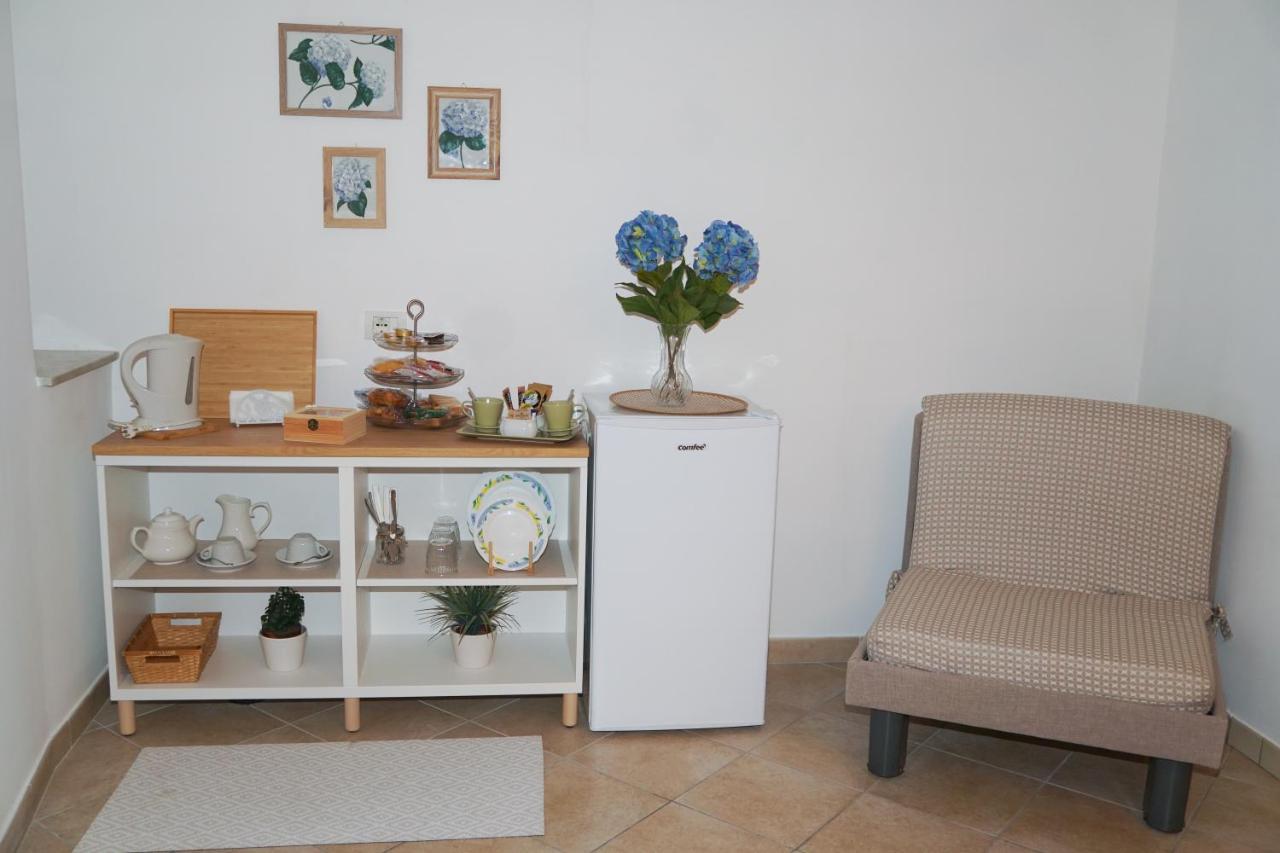 Il Glicine Hotel Соренто Екстериор снимка